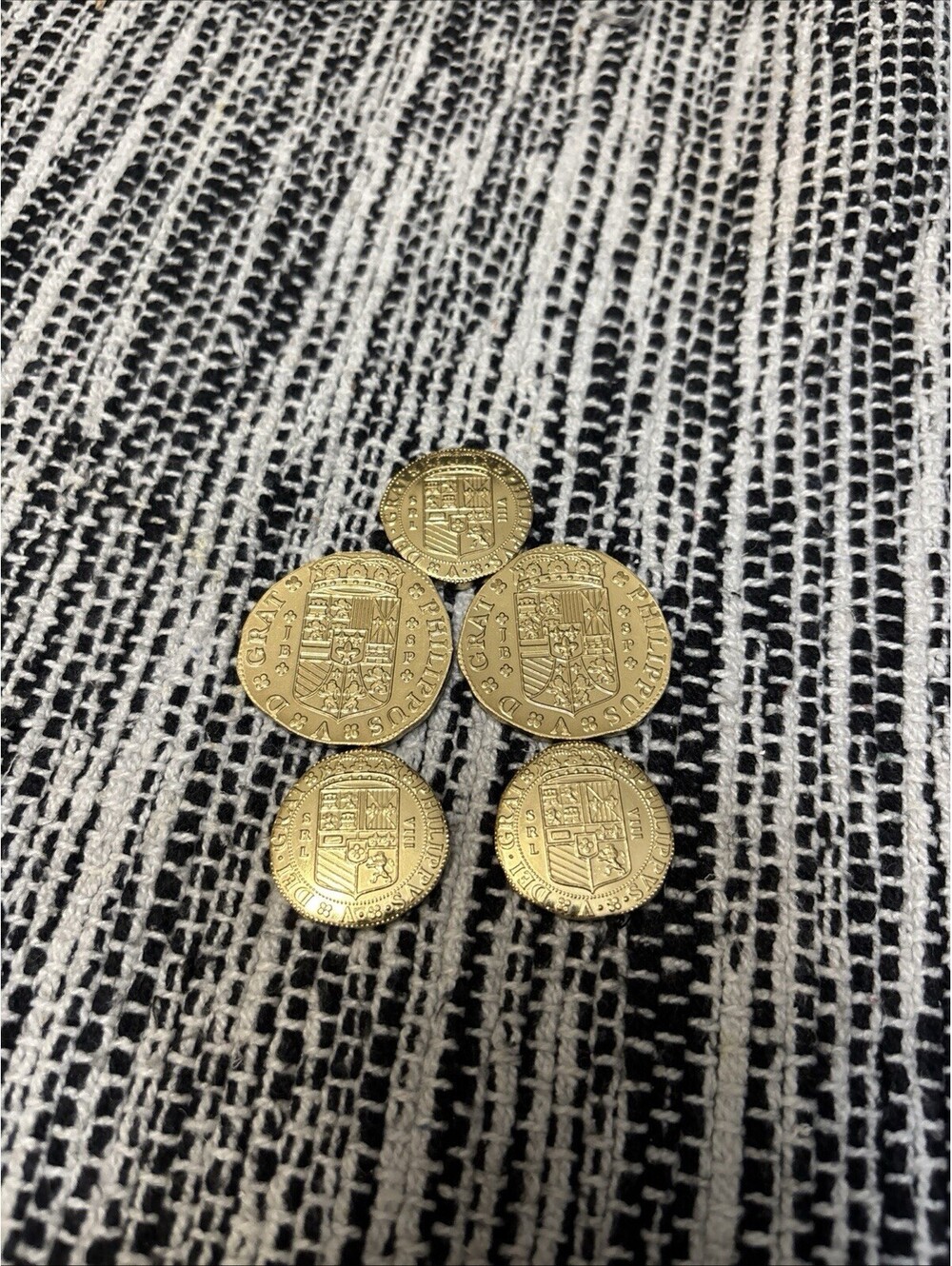 5pc Philip V Spanish Colonial Replica Coins Gold Tone Pirate Treasure Lot